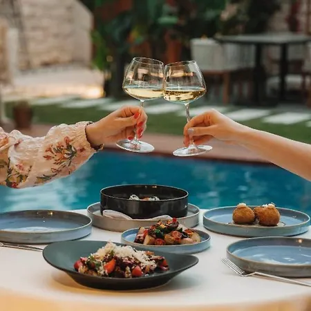 Monreve Алачати