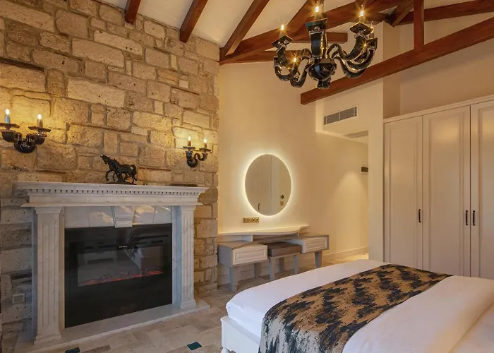 Monreve Hotel