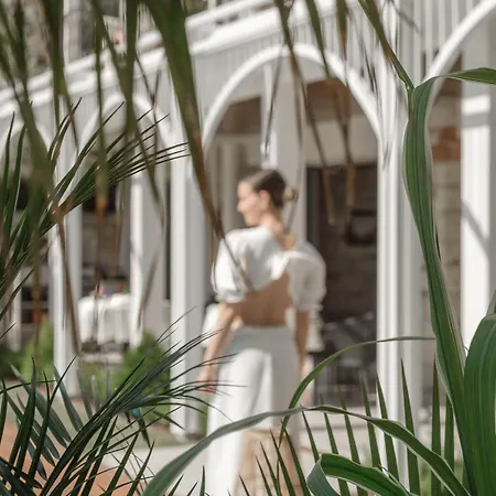 Hotel Monreve Alaçatı